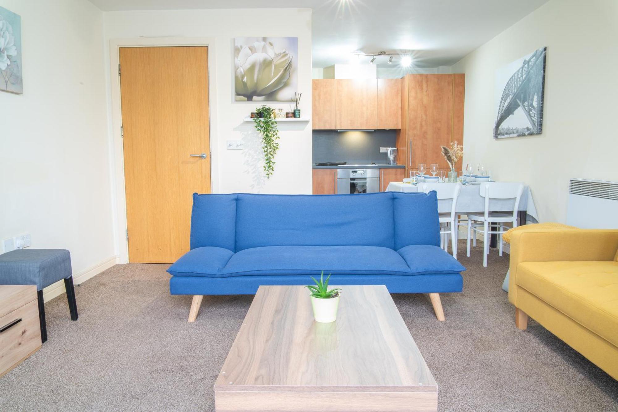 Stay In Our Stylish Flat! & Secure Building & Sleeps Up To 4 เบอร์มิงแฮม ภายนอก รูปภาพ