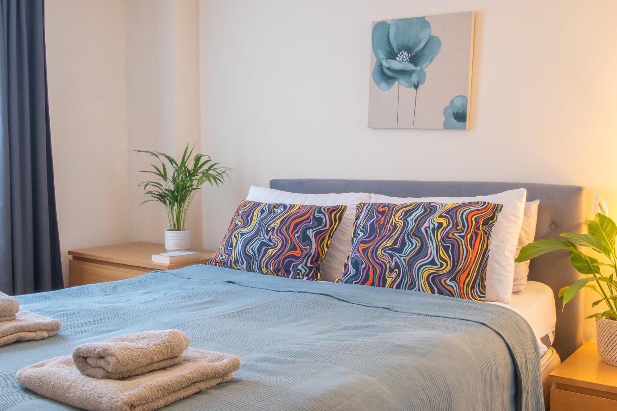 Stay In Our Stylish Flat! & Secure Building & Sleeps Up To 4 เบอร์มิงแฮม ภายนอก รูปภาพ
